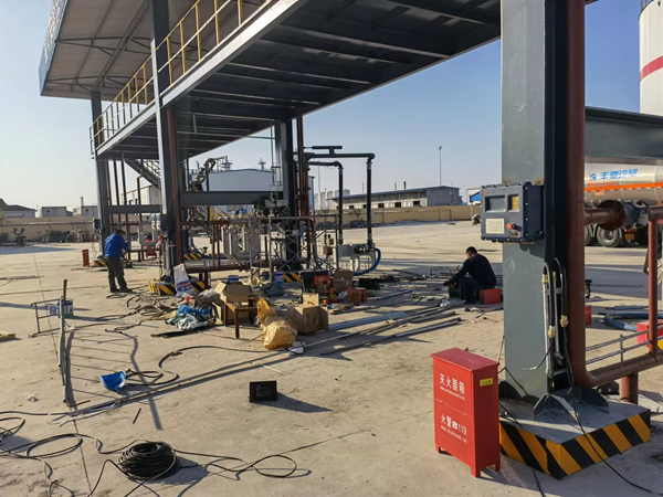 鹤管下装式定量装车系统厂家--山东鼎诺自